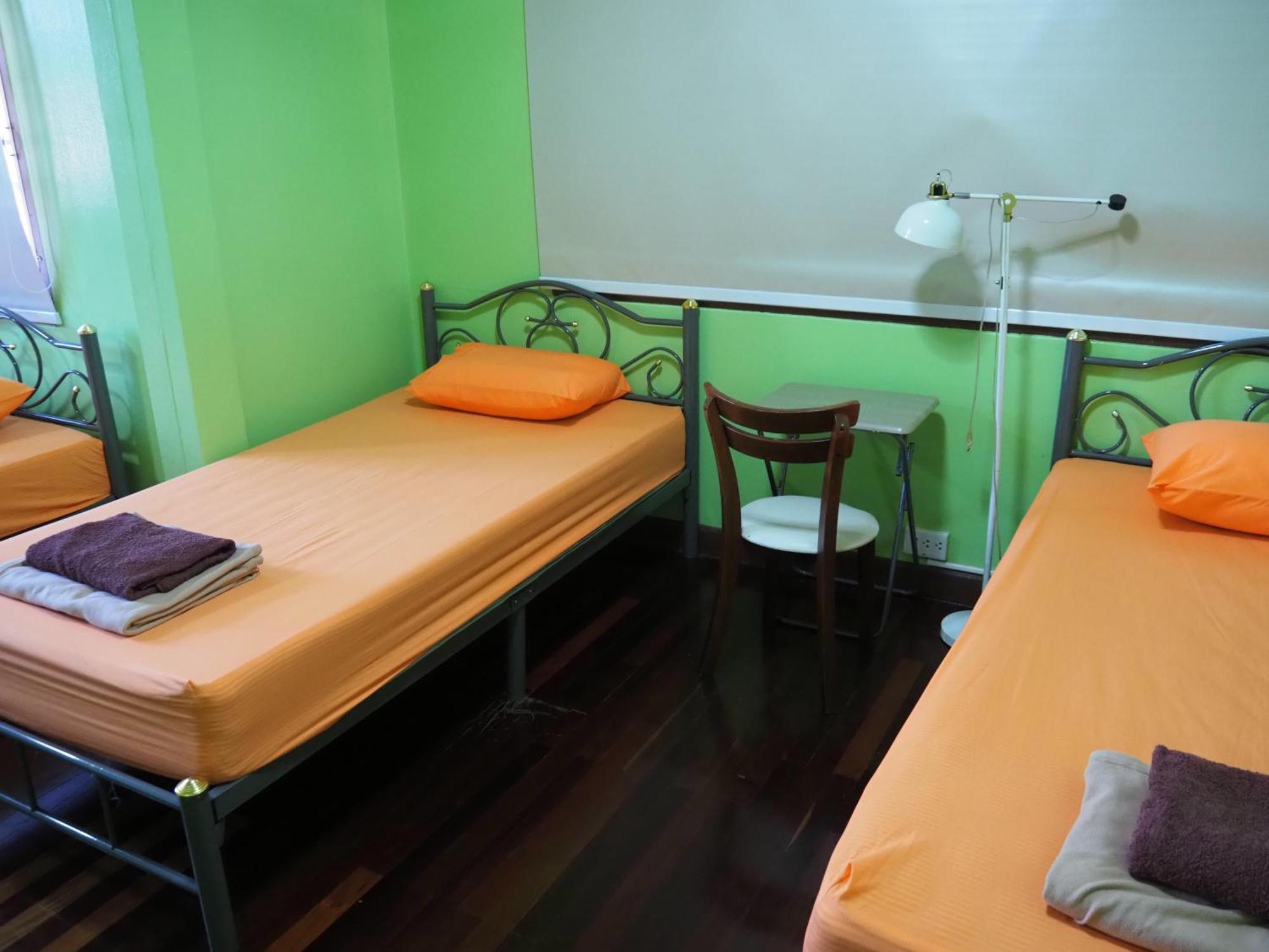 Punnpannsuk Hostel Trat Luaran gambar