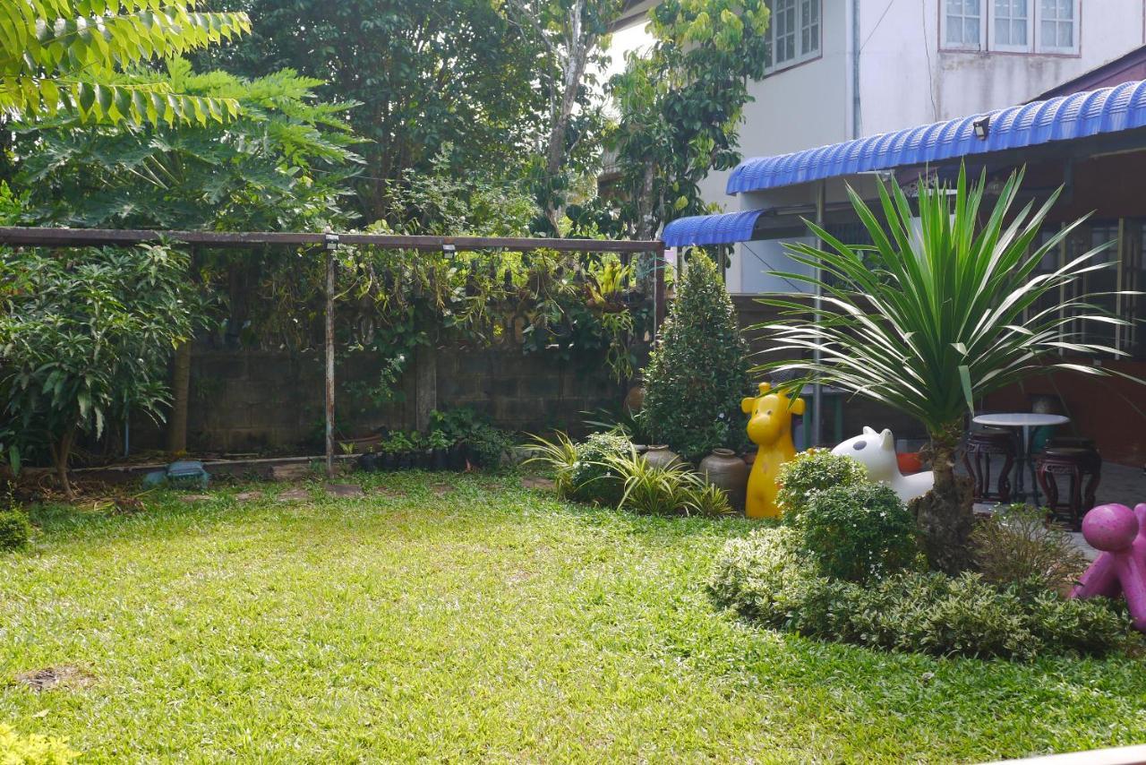 Punnpannsuk Hostel Trat Luaran gambar