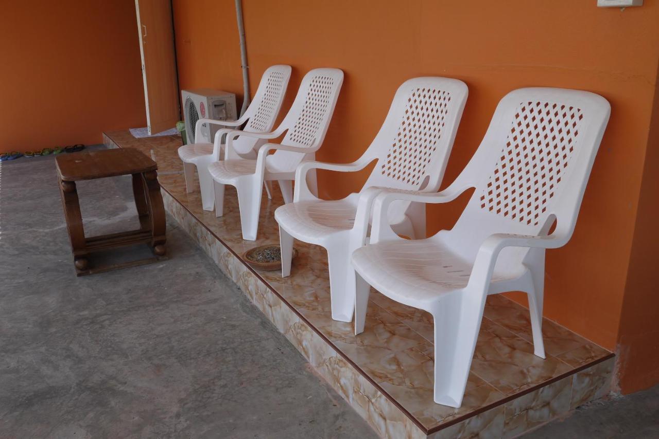 Punnpannsuk Hostel Trat Luaran gambar